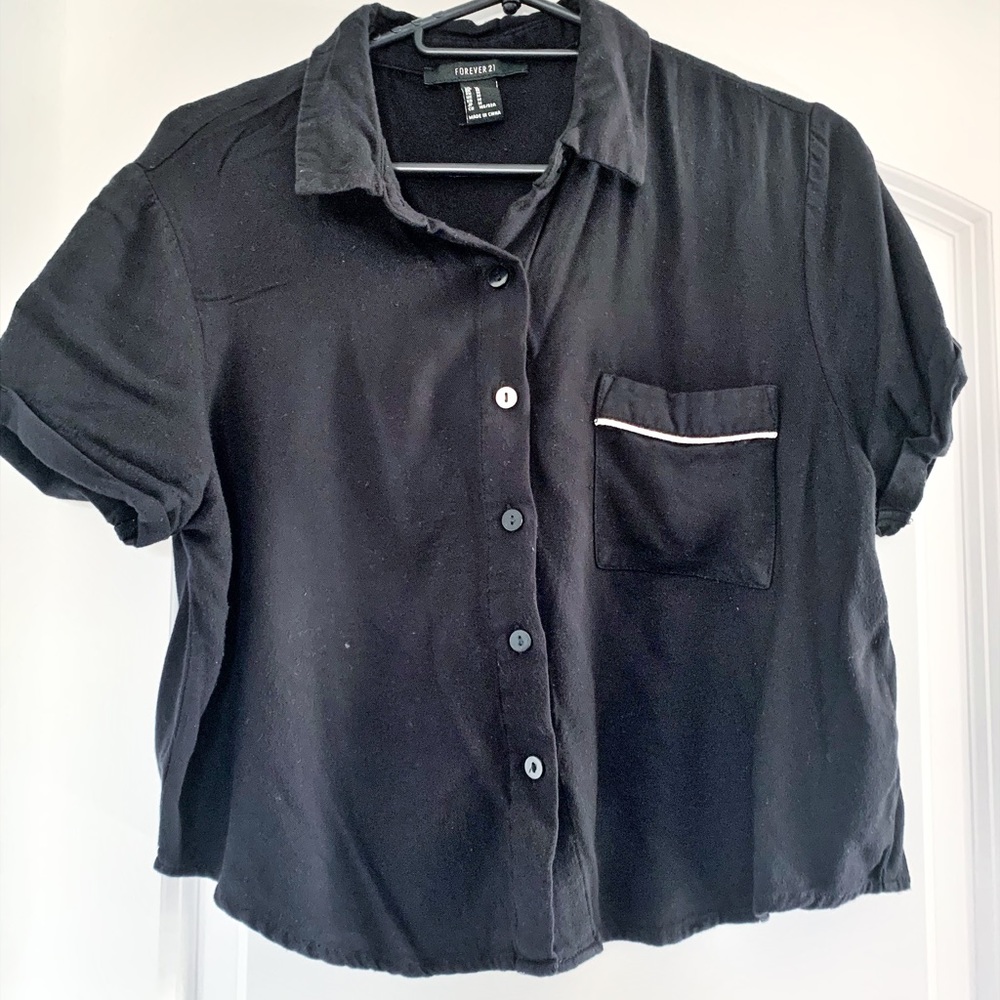 Forever 21 Black Button Up Crop Top